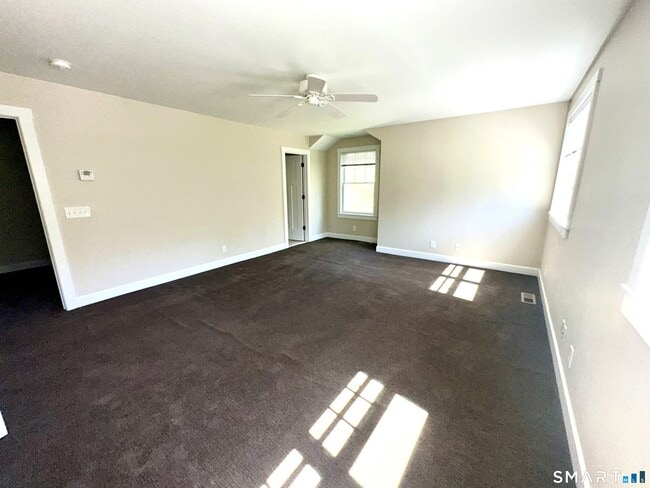 Building Photo - 46 Kneen St Ext