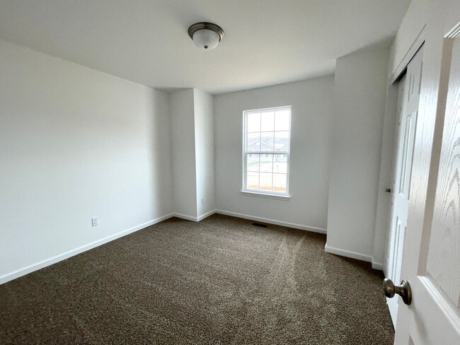 Building Photo - For Rent in Moscow Mills! 3 Bed 2 Bath