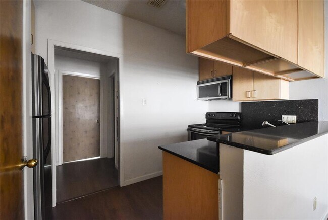 Building Photo - 2815 Rio Grande St