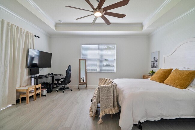 Building Photo - 17548 Canopy Ct