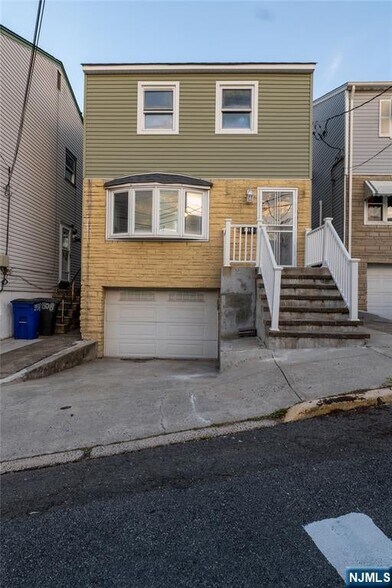 Primary Photo - 3506 Givernaud Terrace