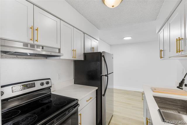 Building Photo - 7755 E Quincy Ave