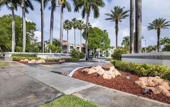 Building Photo - 7923 SW 104th St
