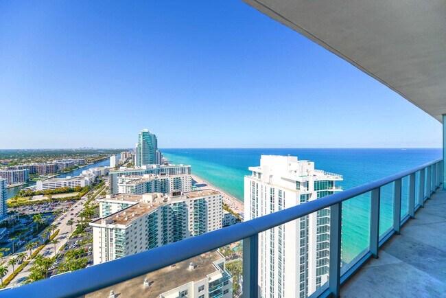 Building Photo - 4111 S Ocean Dr