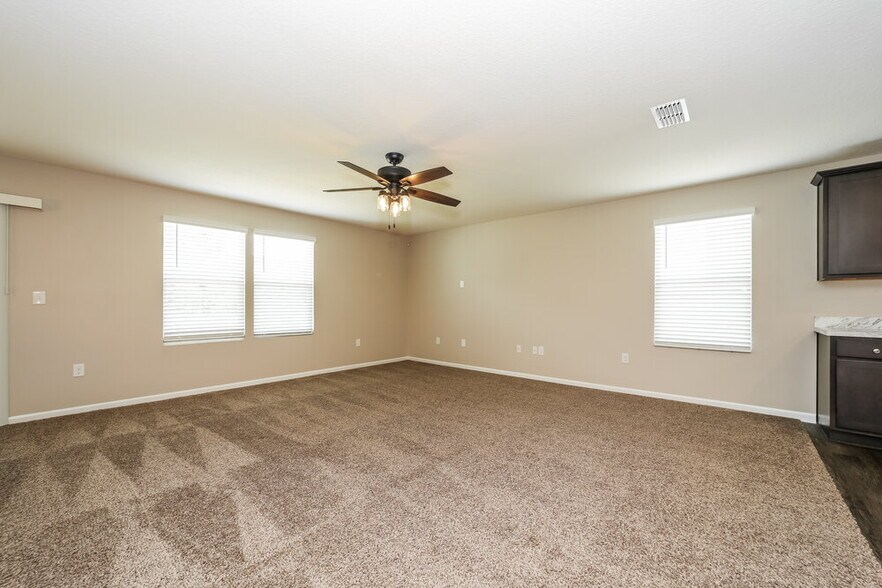 Building Photo - 3586 Derby Forest Dr