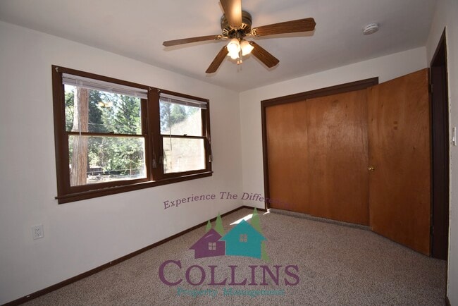 Building Photo - 11363 Cedar Ridge Dr