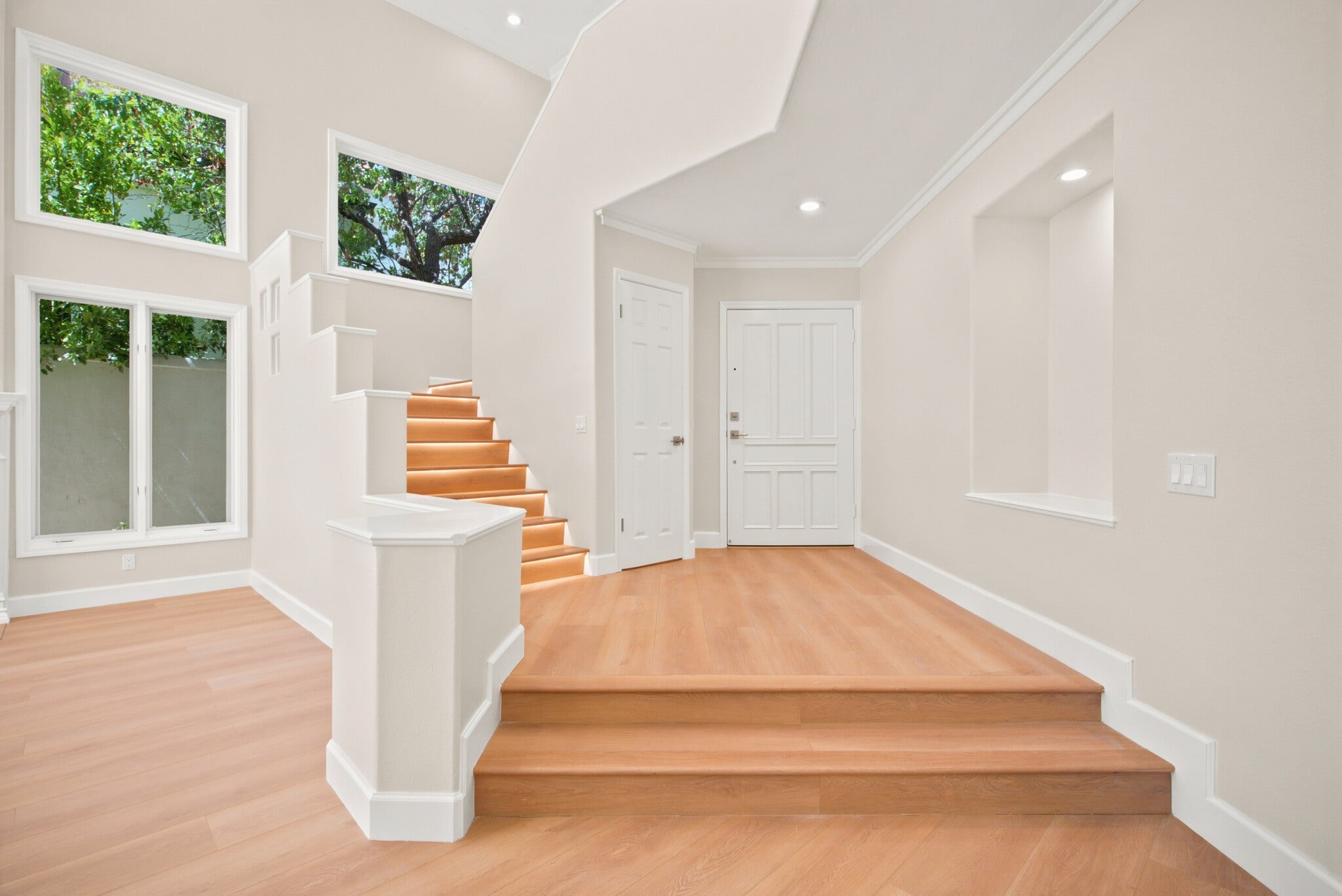 Building Photo - 4324 Park Verdi