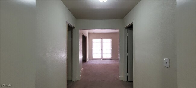 Building Photo - 7664 Angel Crest Cir