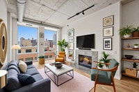 Building Photo - 720 N Larrabee St