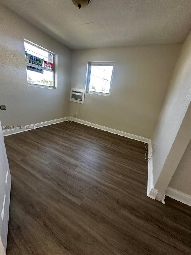 Building Photo - 11840 SW 212th St