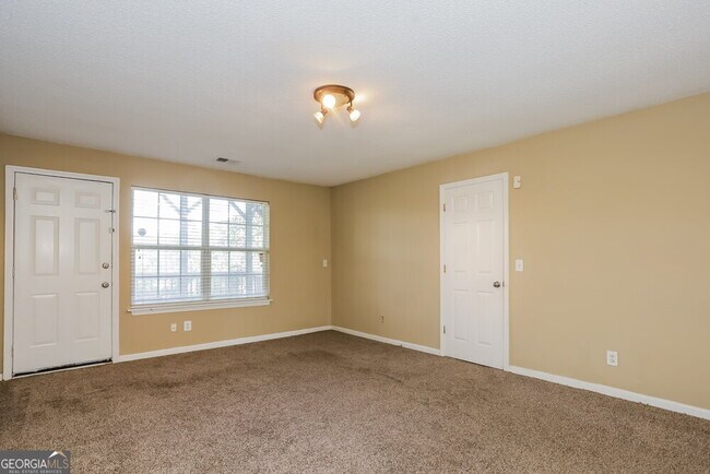 Building Photo - 3857 Merryweather Trail