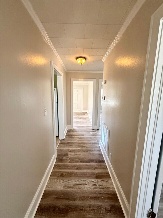 Building Photo - 309-311 W. PINE ST