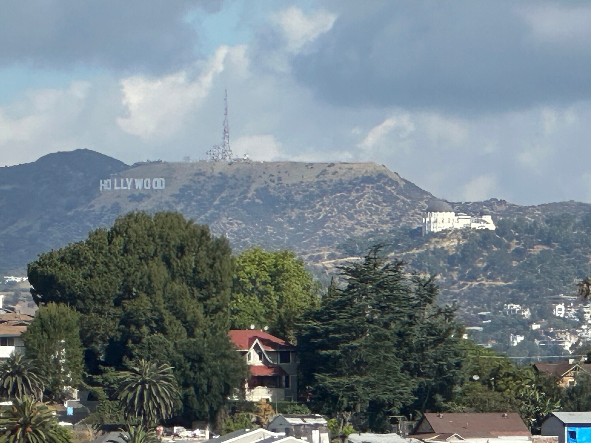 Building Photo - 1040 1/2 Laguna Ave
