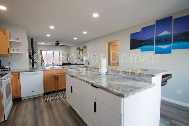 Building Photo - 10609 W 48th Ave