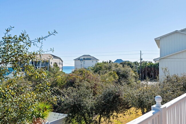 Building Photo - 71 Baird Rd