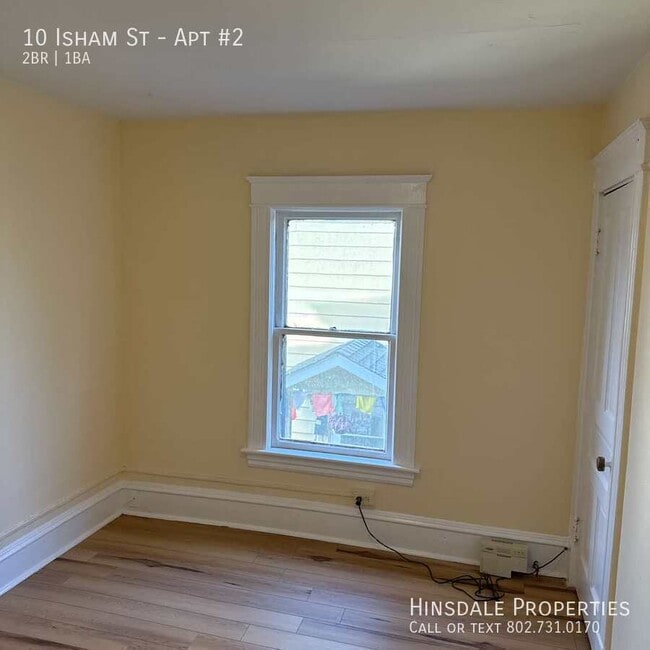 Building Photo - 10 Isham St