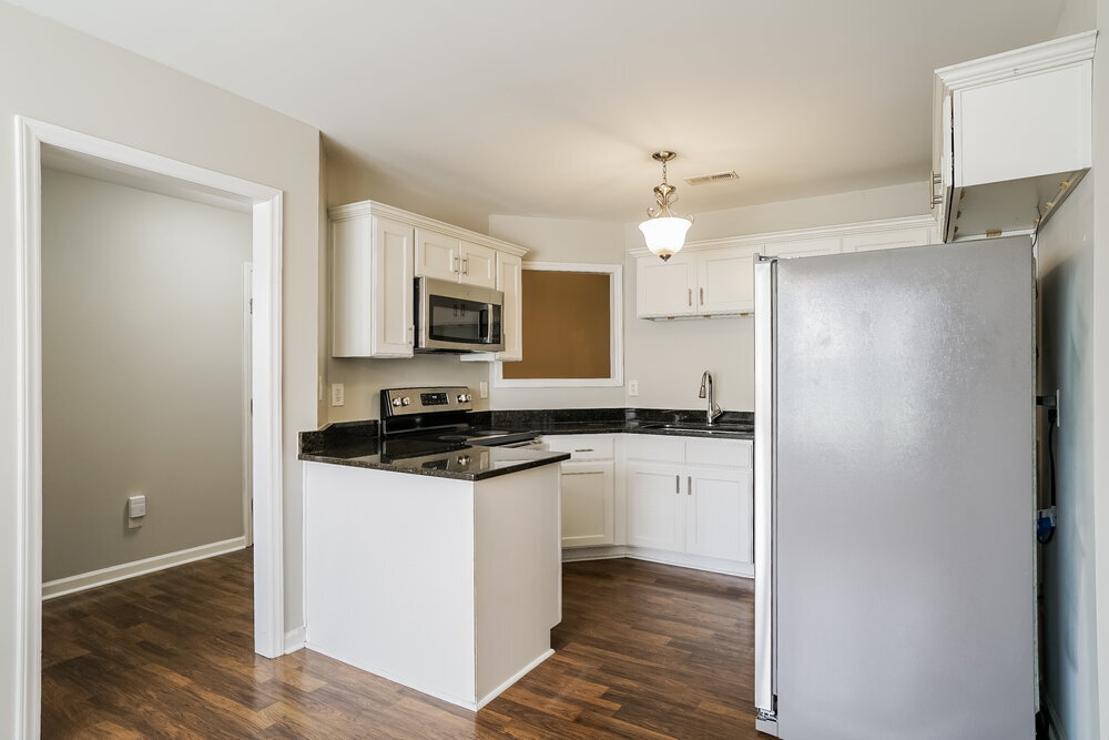 Building Photo - 4012 Mindspring Dr