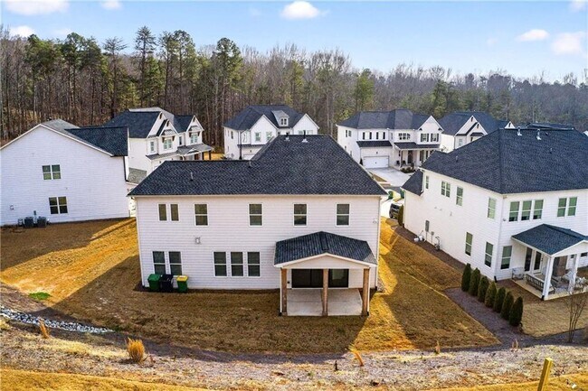 Building Photo - 395 Tillman Pass