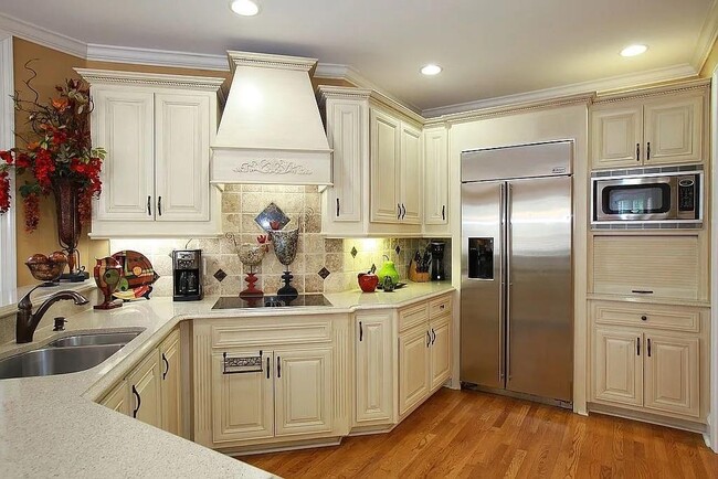 Building Photo - 200 Azalea Cove Ln