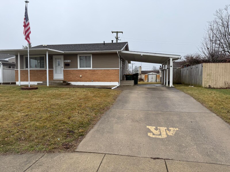 Building Photo - 555 Kirkwood Dr