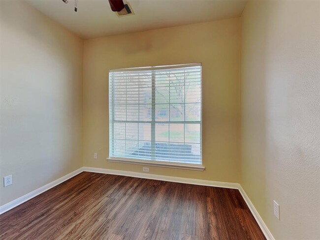 Building Photo - 18042 Platinum Springs Dr