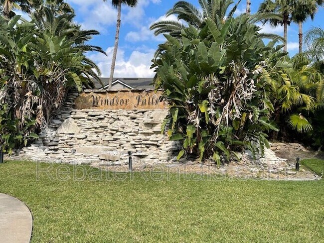Building Photo - 7064 Deer Lodge Cir