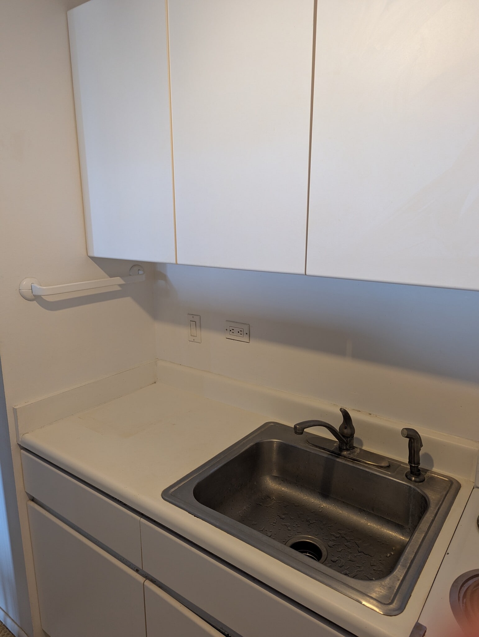 Sink area - 1524 Pensacola St
