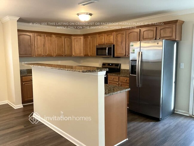 Building Photo - 2504 Blue Moss Dr