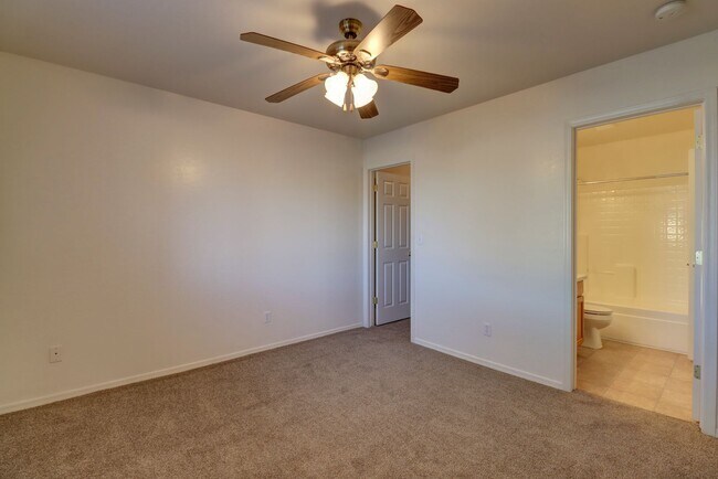 Building Photo - 3881 N Tani Rd