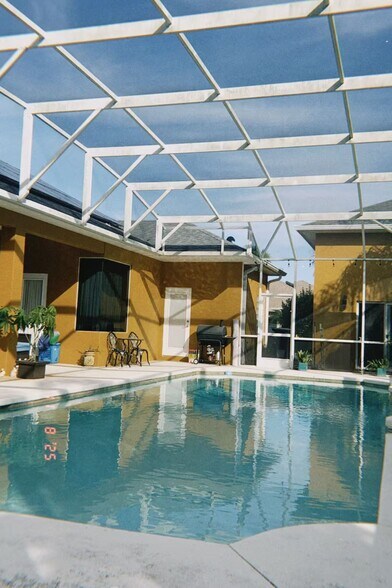 Building Photo - 628 Hills Blvd