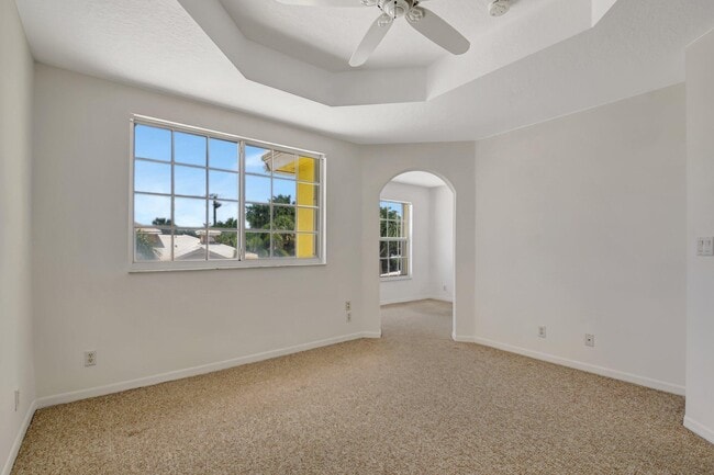 Building Photo - 4960 Southard St