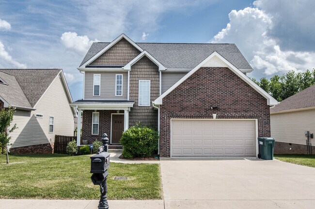 Primary Photo - Two Story in Rossview!