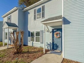 Building Photo - 1340 Hancock St