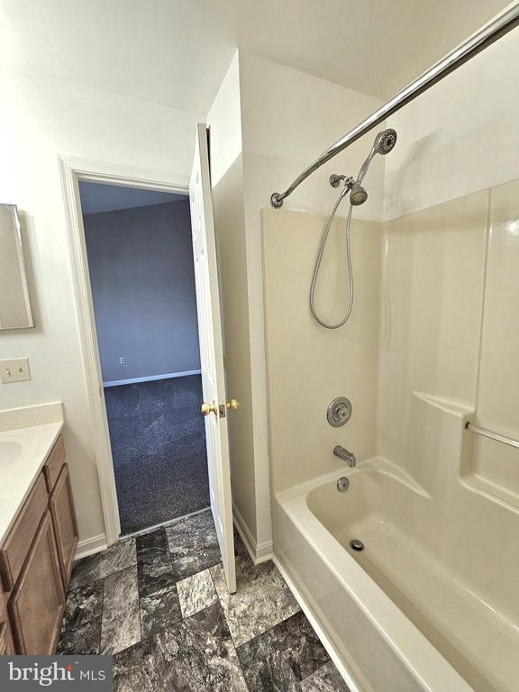 Building Photo - 2445 Sagewood Ct