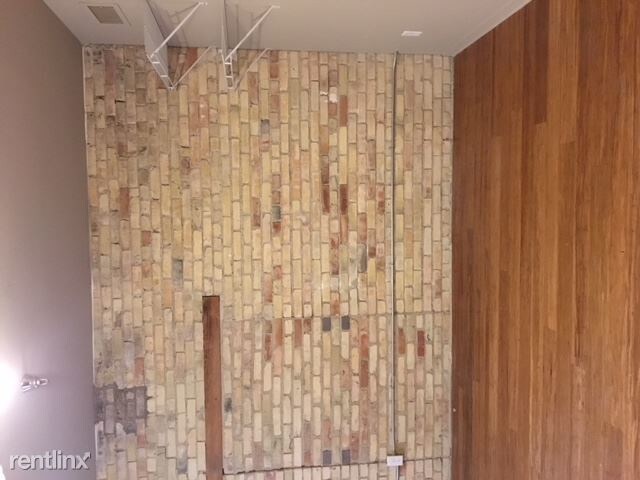 Building Photo - 100 Commerce Ave SW