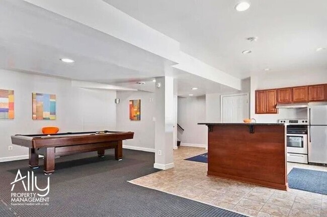 Building Photo - 840 Runnel Ct