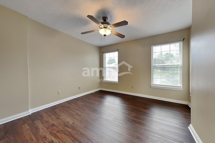 Building Photo - 8254 Rose Petal Dr