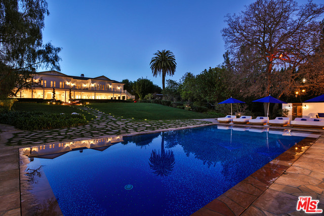 Building Photo - 10250 Sunset Blvd