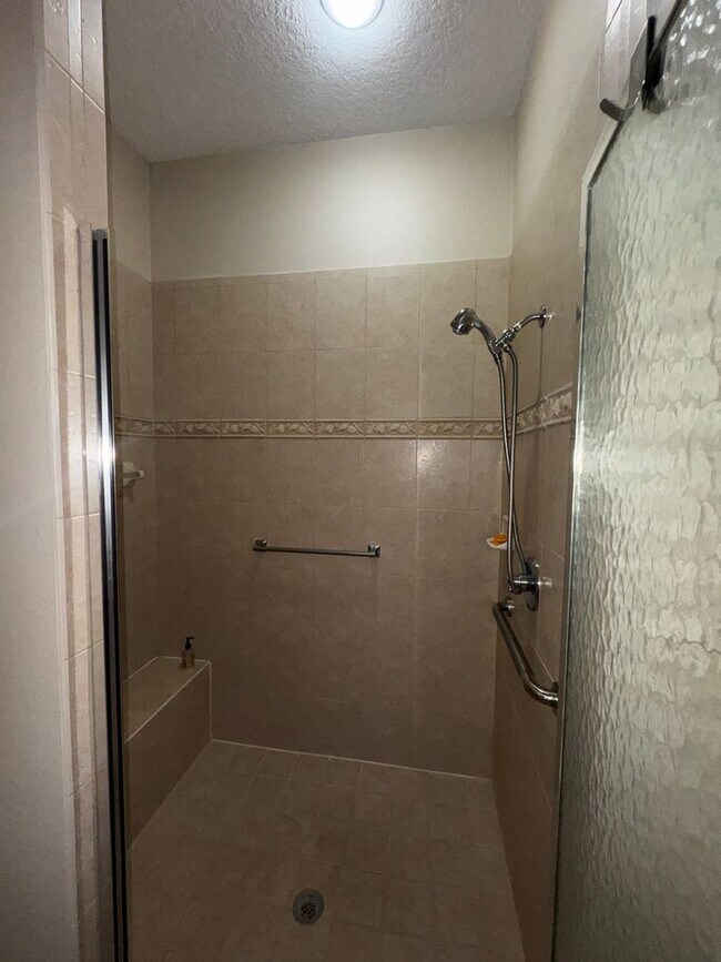 Building Photo - For Rent |Active 55+ Spacious 3BR Home in Candler Hills at On Top of the World – Private Cul-de-S...