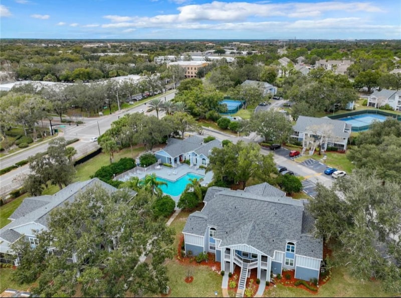 Building Photo - 2597 Grassy Point Dr