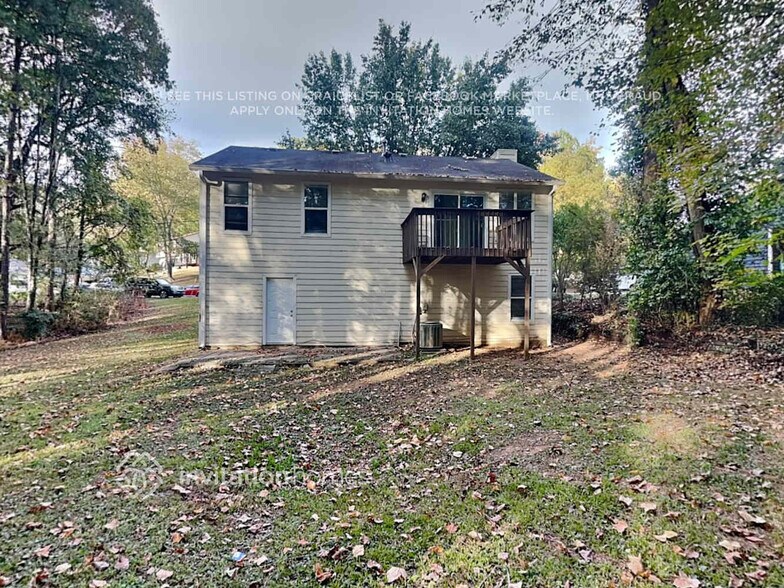 Building Photo - 3156 Fescue Cir
