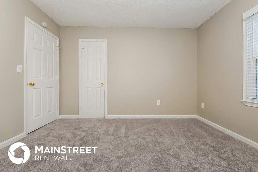 Building Photo - 105 Vesta Ct