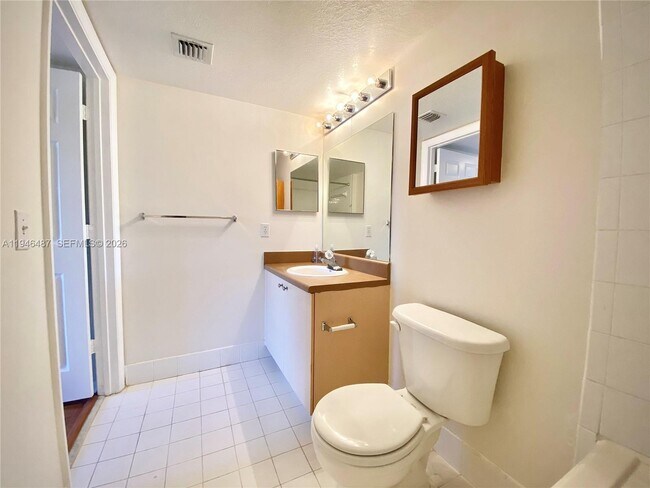 Building Photo - 4171 San Marino Blvd