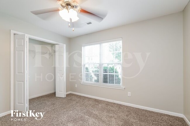 Building Photo - 4056 Leak Creek Ct