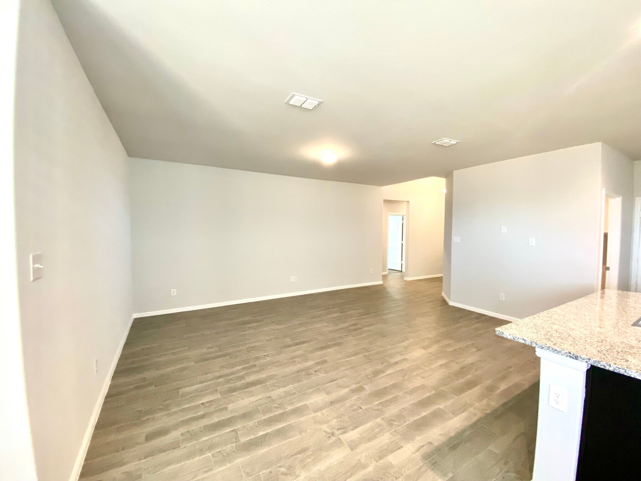Building Photo - 9649 Hickory Knob Dr