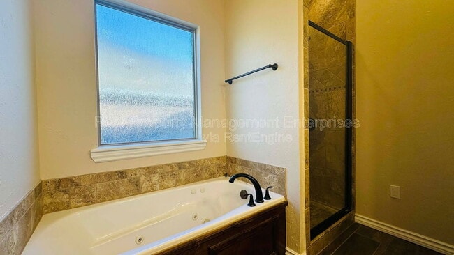 Building Photo - 309 Timber Ln