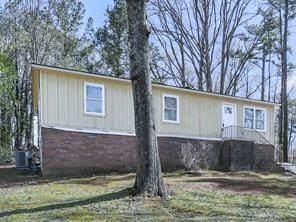 Building Photo - 2406 Pine Dr NW