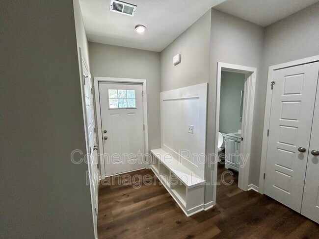 Building Photo - 33065 W 82nd St