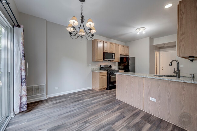 Building Photo - 3933 Granite Ct