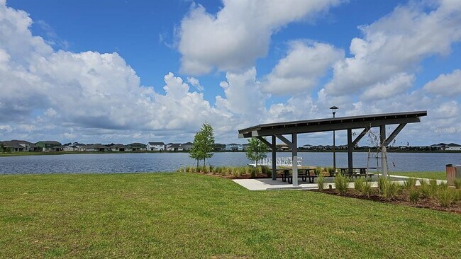Building Photo - 14803 Milfoil Ave